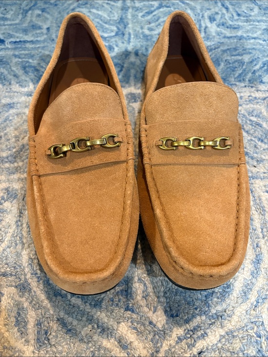 Coach Men\'s Suede Loafers in Tan with Gold Chain